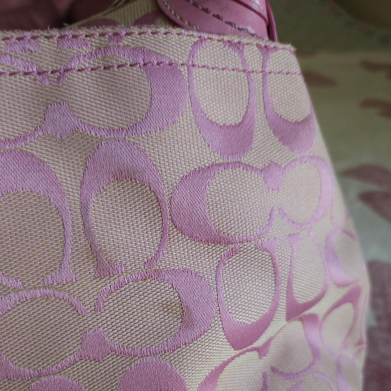 Vintage Barbie Pink Soho Buckle Signature Cs Rare Shoulder Purse